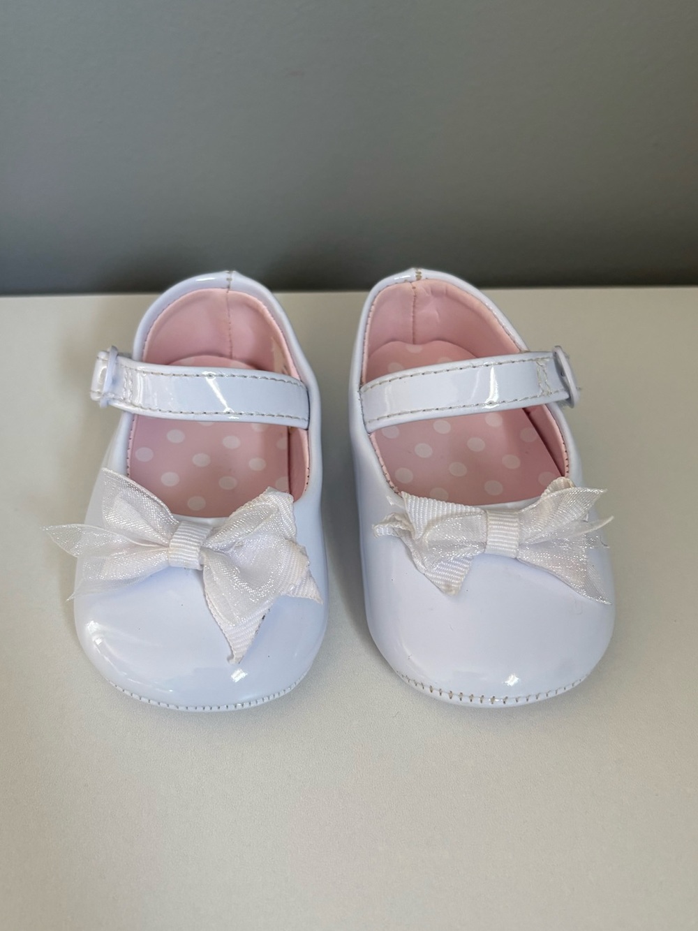 White Patent Bow Mary Jane Baby Dress Shoes Infant Girl Size 2